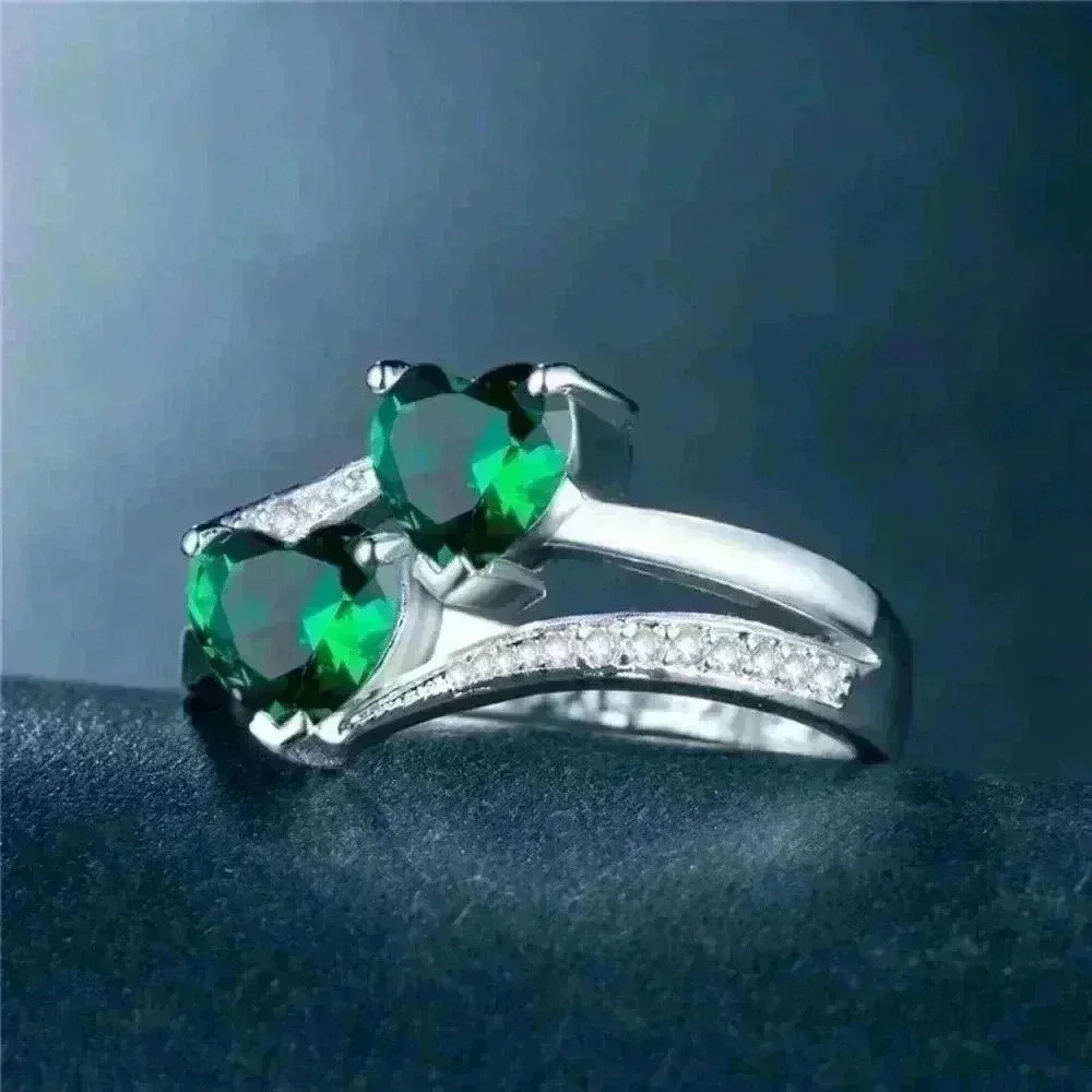 🎀925 Silver Plated Green Heart Cut Emerald Exquisite Ring, GPMB1527